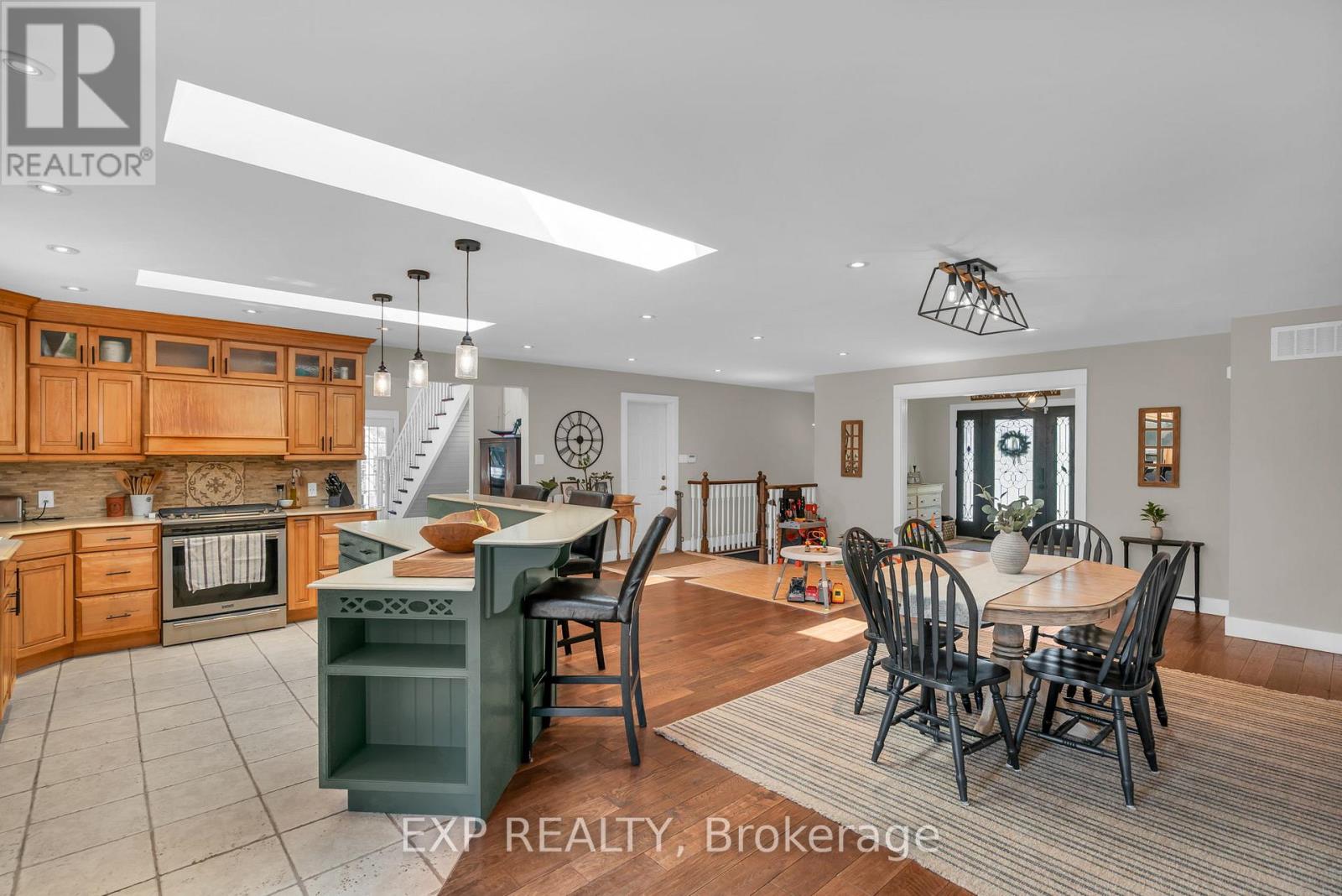 89 River Street, Georgina, Ontario  L0E 1R0 - Photo 7 - N13129438