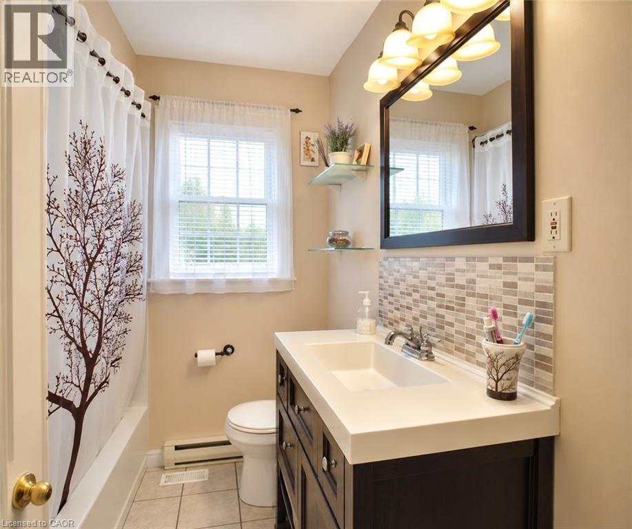 92 Pattandon Avenue Unit# B, Kitchener, Ontario  N2M 3S5 - Photo 4 - 40828326
