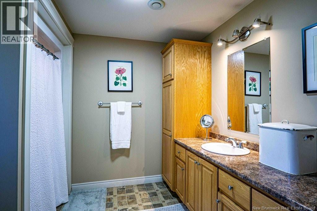 90 Maclean Court, Fredericton, New Brunswick  E3G 9Y1 - Photo 34 - NB139211