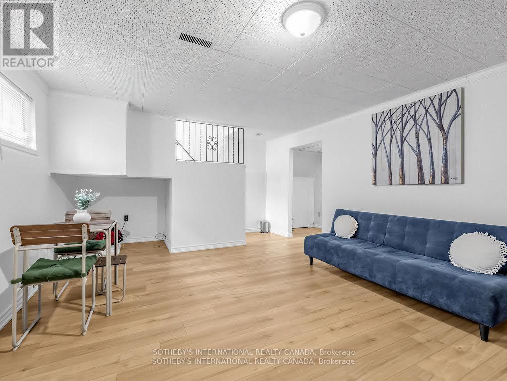 3352 Queen Frederica Drive, Mississauga, Ontario  L4Y 3B2 - Photo 13 - W13122074