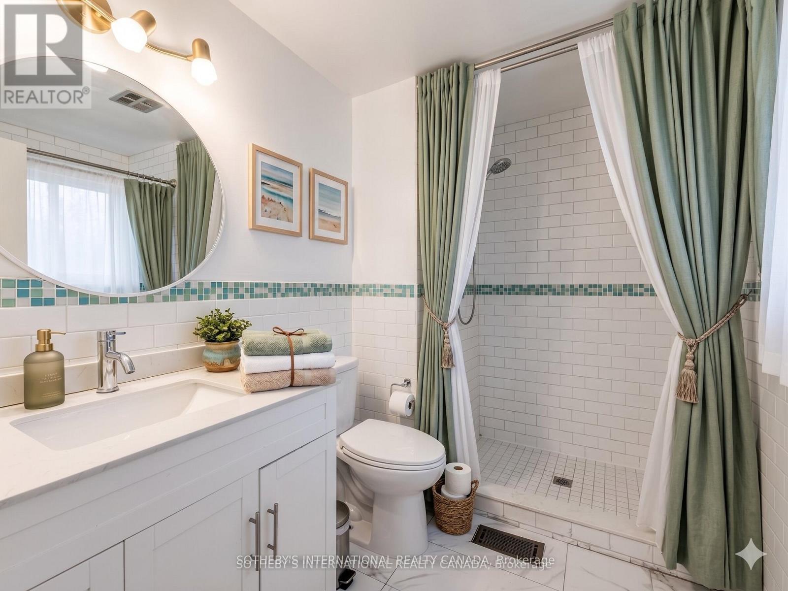3352 Queen Frederica Drive, Mississauga, Ontario  L4Y 3B2 - Photo 18 - W13122074