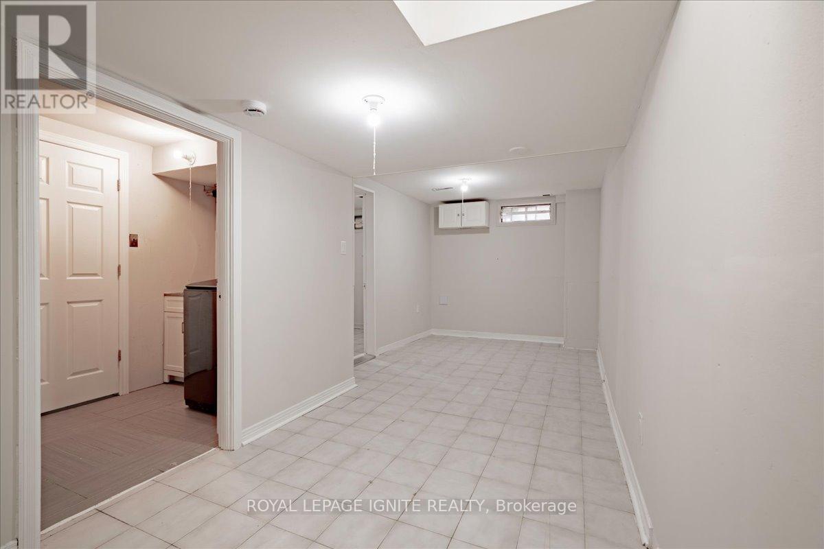 126 Sheldrake Court, Brampton, Ontario  L6Y 2W9 - Photo 34 - W13129366