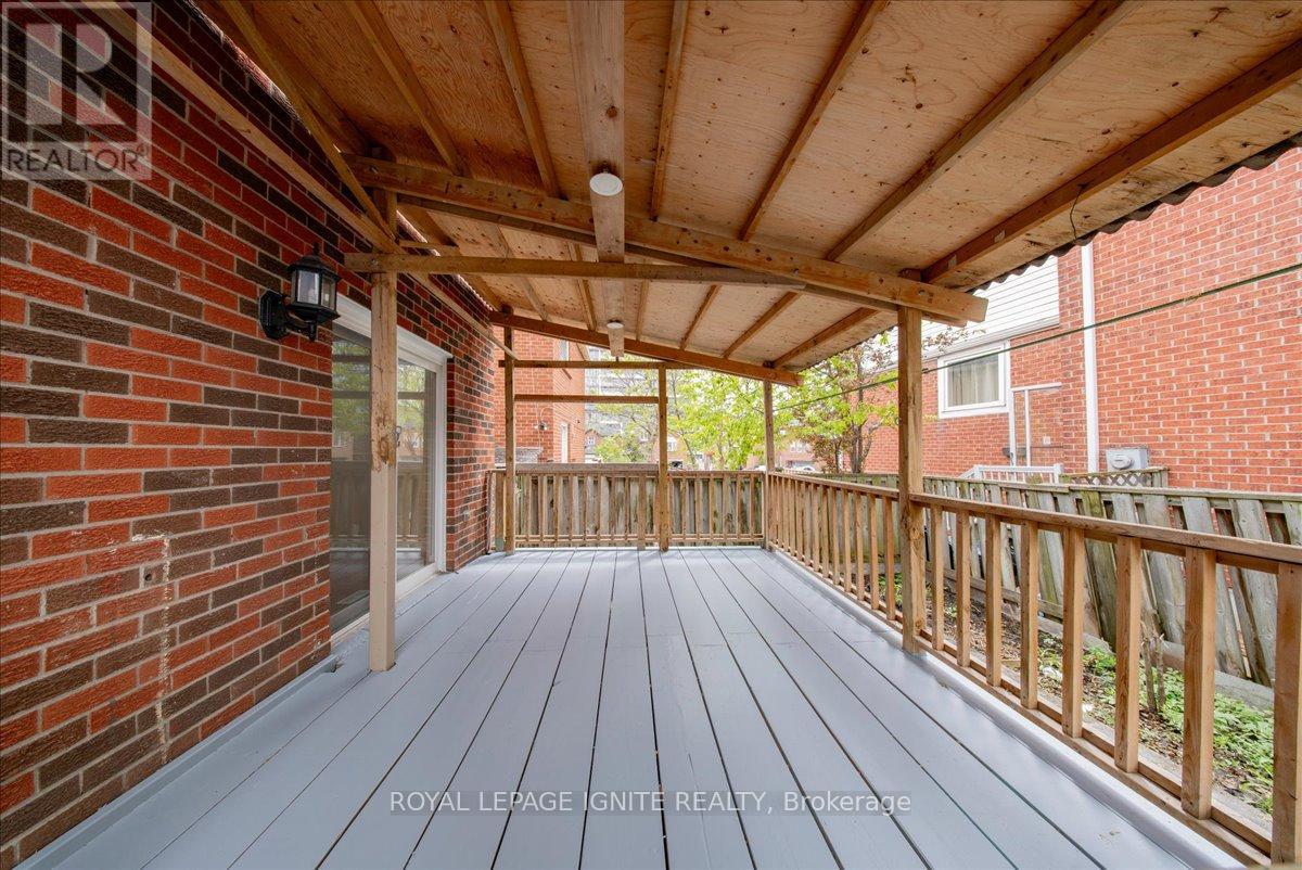 126 Sheldrake Court, Brampton, Ontario  L6Y 2W9 - Photo 38 - W13129366