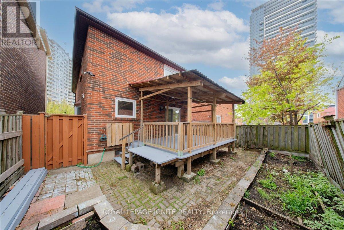 126 Sheldrake Court, Brampton, Ontario  L6Y 2W9 - Photo 40 - W13129366