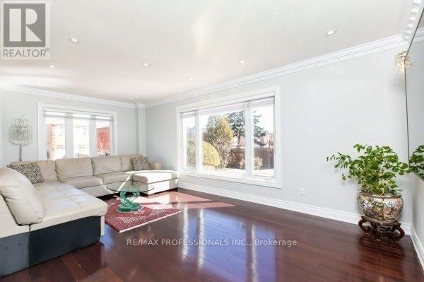 2078 Perran Drive, Mississauga, Ontario  L5K 2R5 - Photo 12 - W13129382