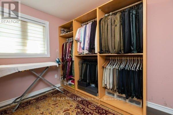 2078 Perran Drive, Mississauga, Ontario  L5K 2R5 - Photo 19 - W13129382
