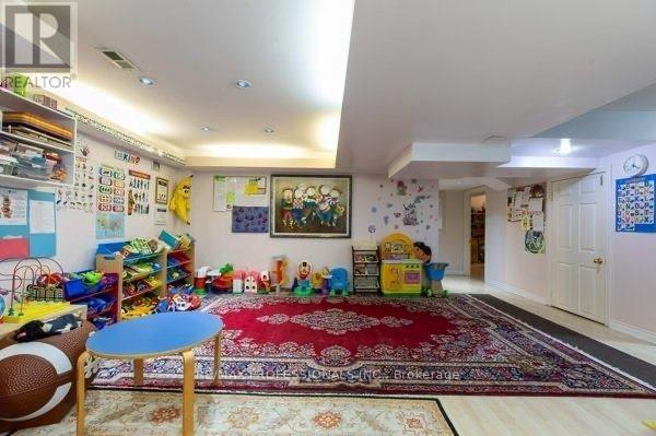 2078 Perran Drive, Mississauga, Ontario  L5K 2R5 - Photo 23 - W13129382