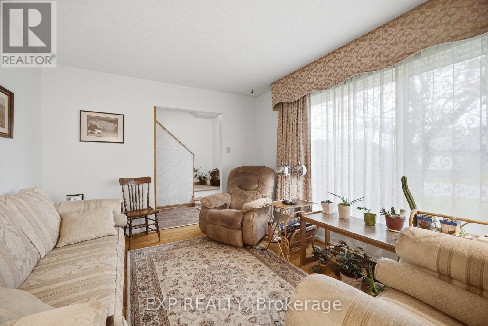 1 Flavian Crescent, Brampton, Ontario  L6T 3P2 - Photo 18 - W13129430