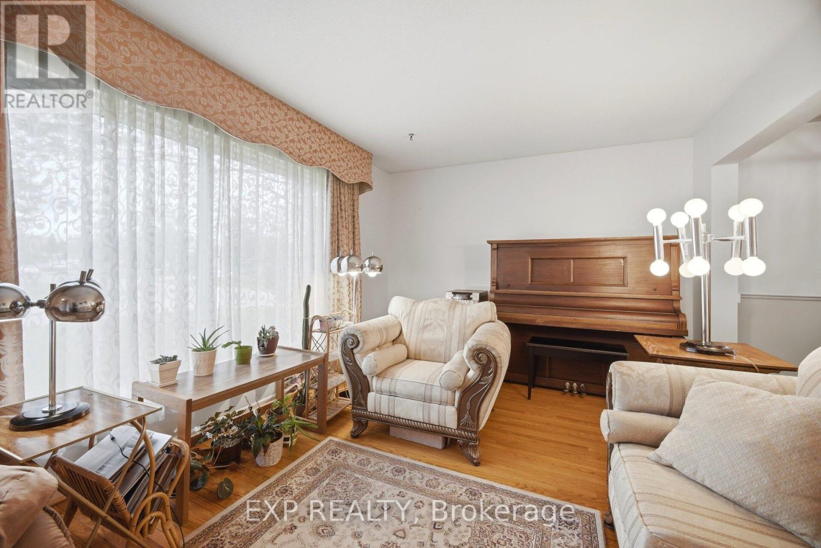 1 Flavian Crescent, Brampton, Ontario  L6T 3P2 - Photo 19 - W13129430