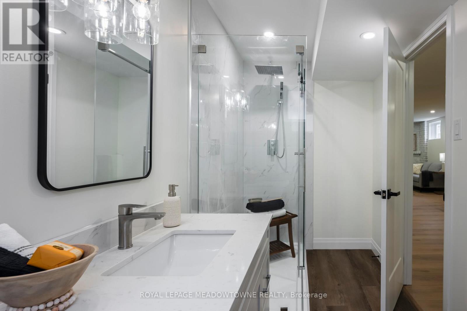 21 Leander Street, Brampton, Ontario  L6S 3M3 - Photo 19 - W13129446