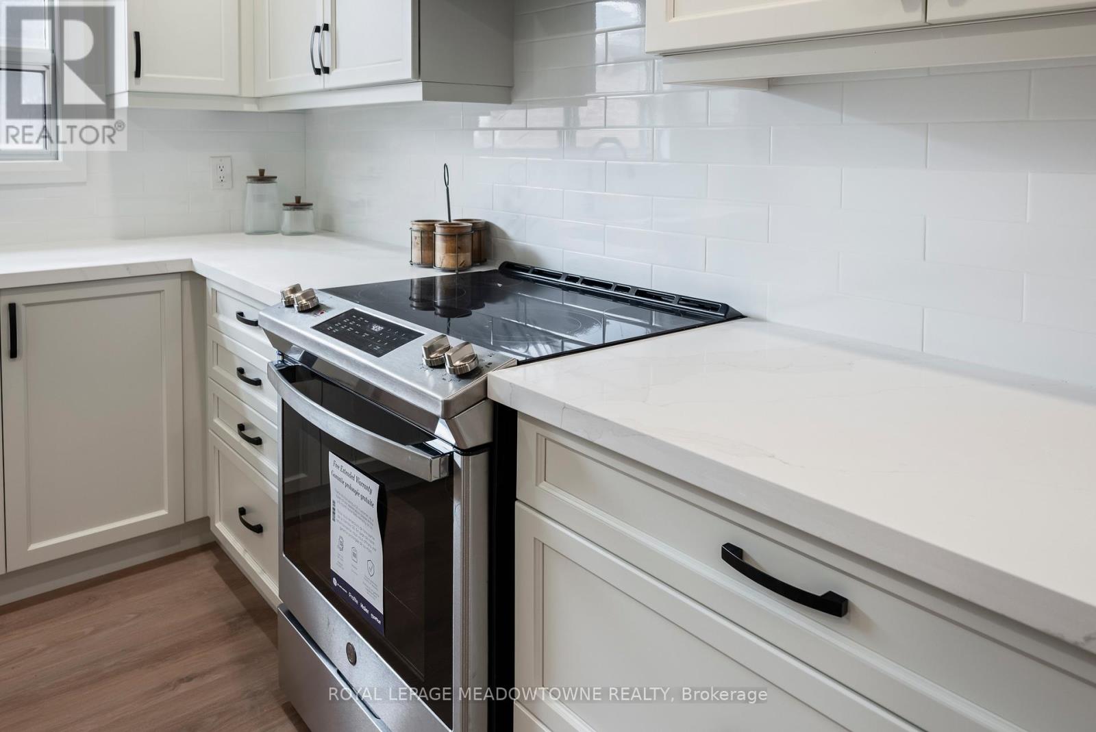 21 Leander Street, Brampton, Ontario  L6S 3M3 - Photo 40 - W13129446