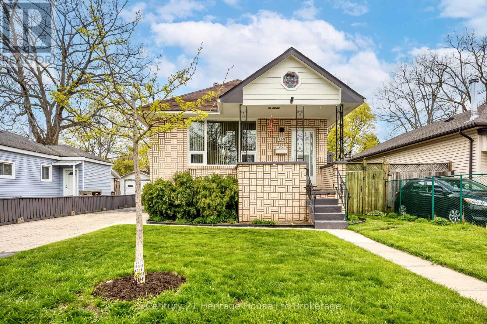 454 Grey Street, London East, Ontario  N6B 1H3 - Photo 2 - X13129806