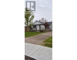 4360 PETROLIA LINE, Petrolia, Ontario