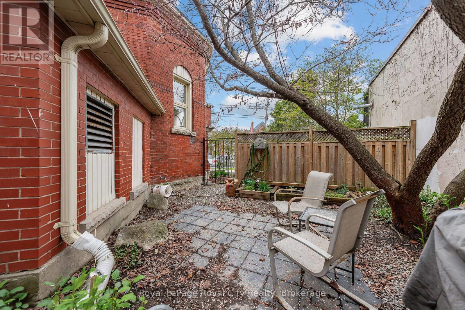 101 - 200 Woolwich Street, Guelph, Ontario  N1H 3V7 - Photo 43 - X13129572