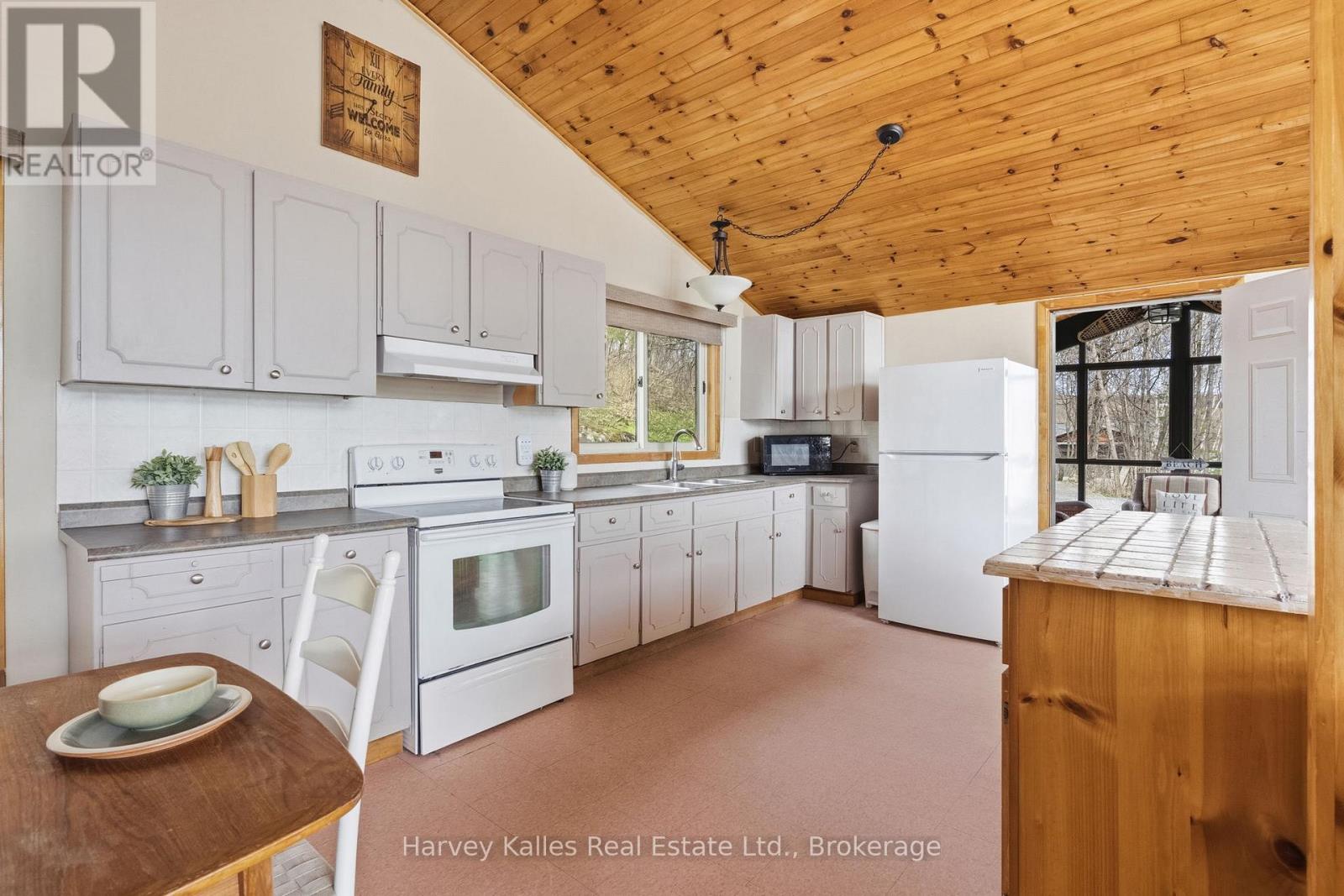 257 North Deer Lake Road, Huntsville, Ontario  P0B 1L0 - Photo 17 - X13129638