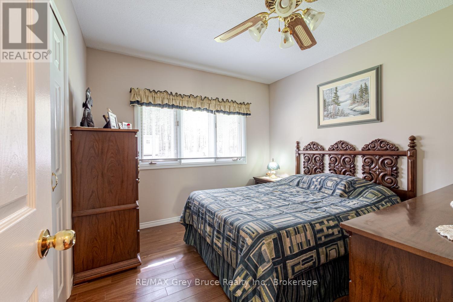 113 Golden Pond Drive, South Bruce Peninsula, Ontario  N0H 2T0 - Photo 10 - X13129766