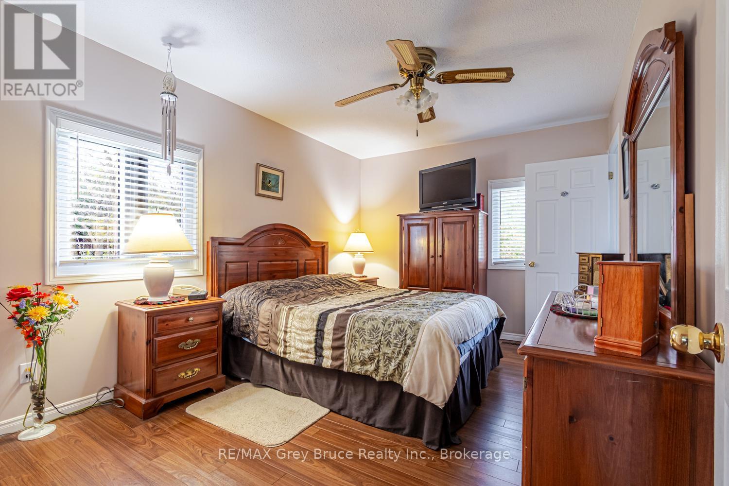 113 Golden Pond Drive, South Bruce Peninsula, Ontario  N0H 2T0 - Photo 13 - X13129766