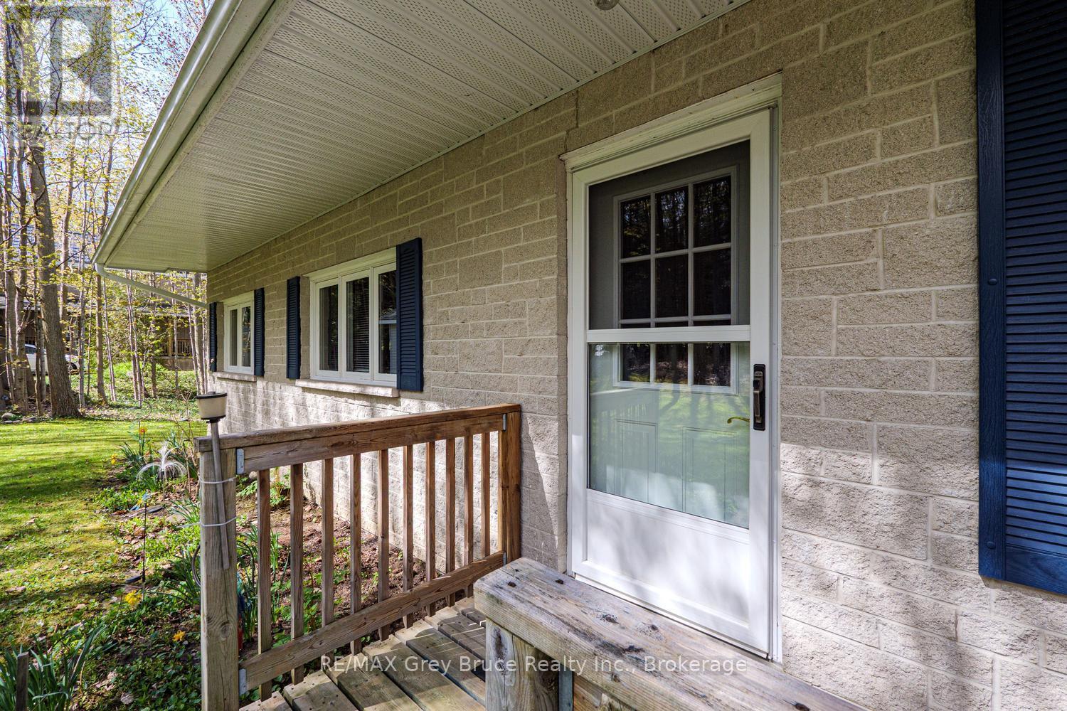 113 Golden Pond Drive, South Bruce Peninsula, Ontario  N0H 2T0 - Photo 5 - X13129766