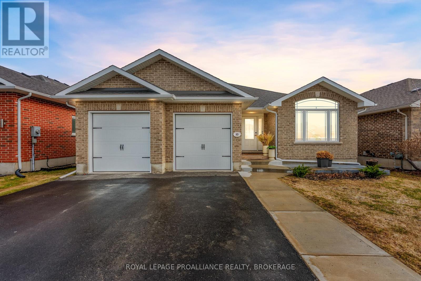89 HARTWOOD CRESCENT, Greater Napanee, Ontario