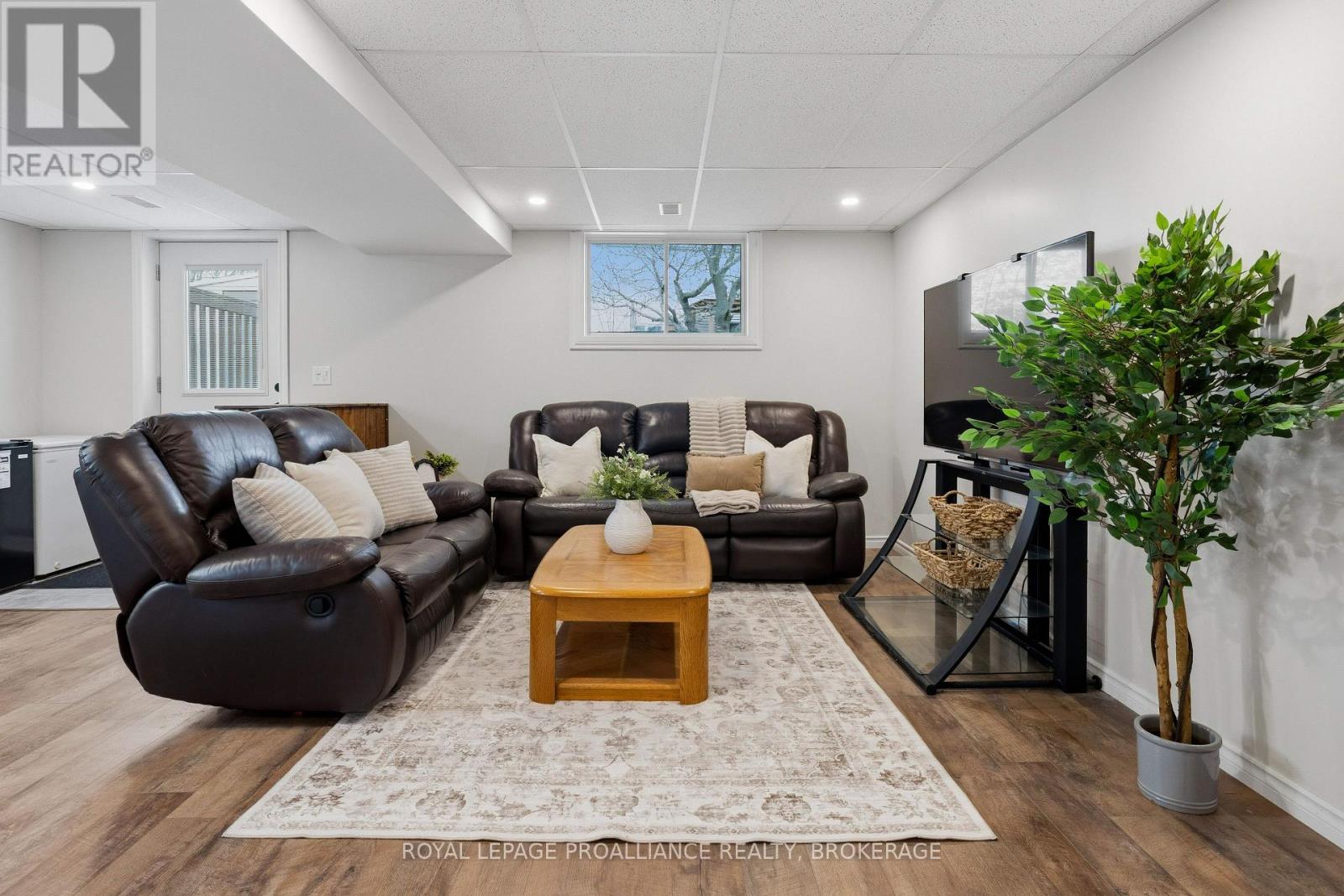 1044 Waterbury Crescent, Kingston, Ontario  K7M 8V5 - Photo 29 - X13129744