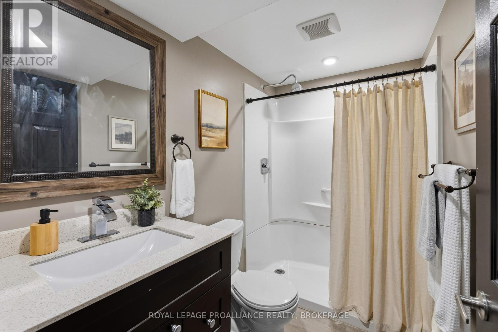 1044 Waterbury Crescent, Kingston, Ontario  K7M 8V5 - Photo 32 - X13129744