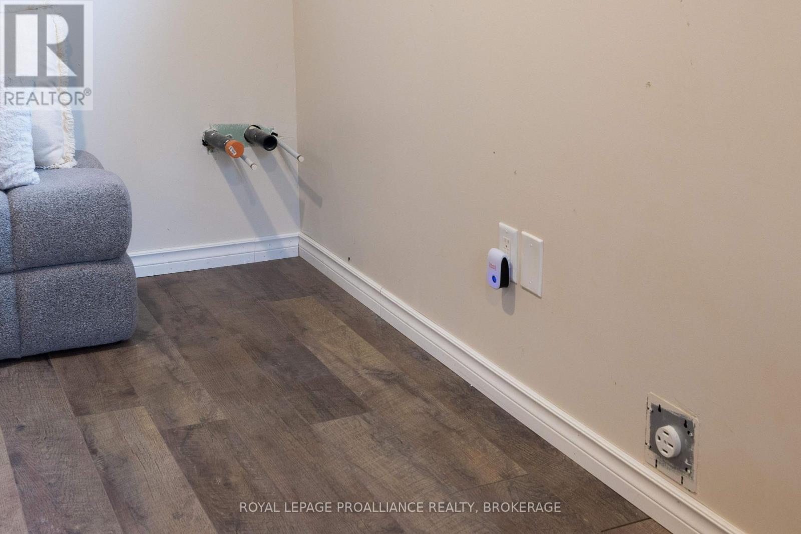 1044 Waterbury Crescent, Kingston, Ontario  K7M 8V5 - Photo 34 - X13129744