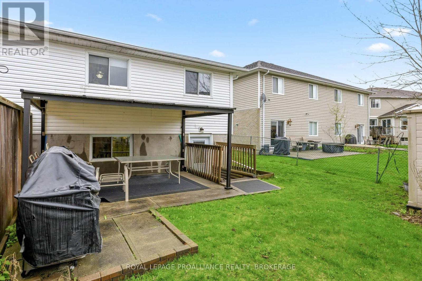 1044 Waterbury Crescent, Kingston, Ontario  K7M 8V5 - Photo 37 - X13129744