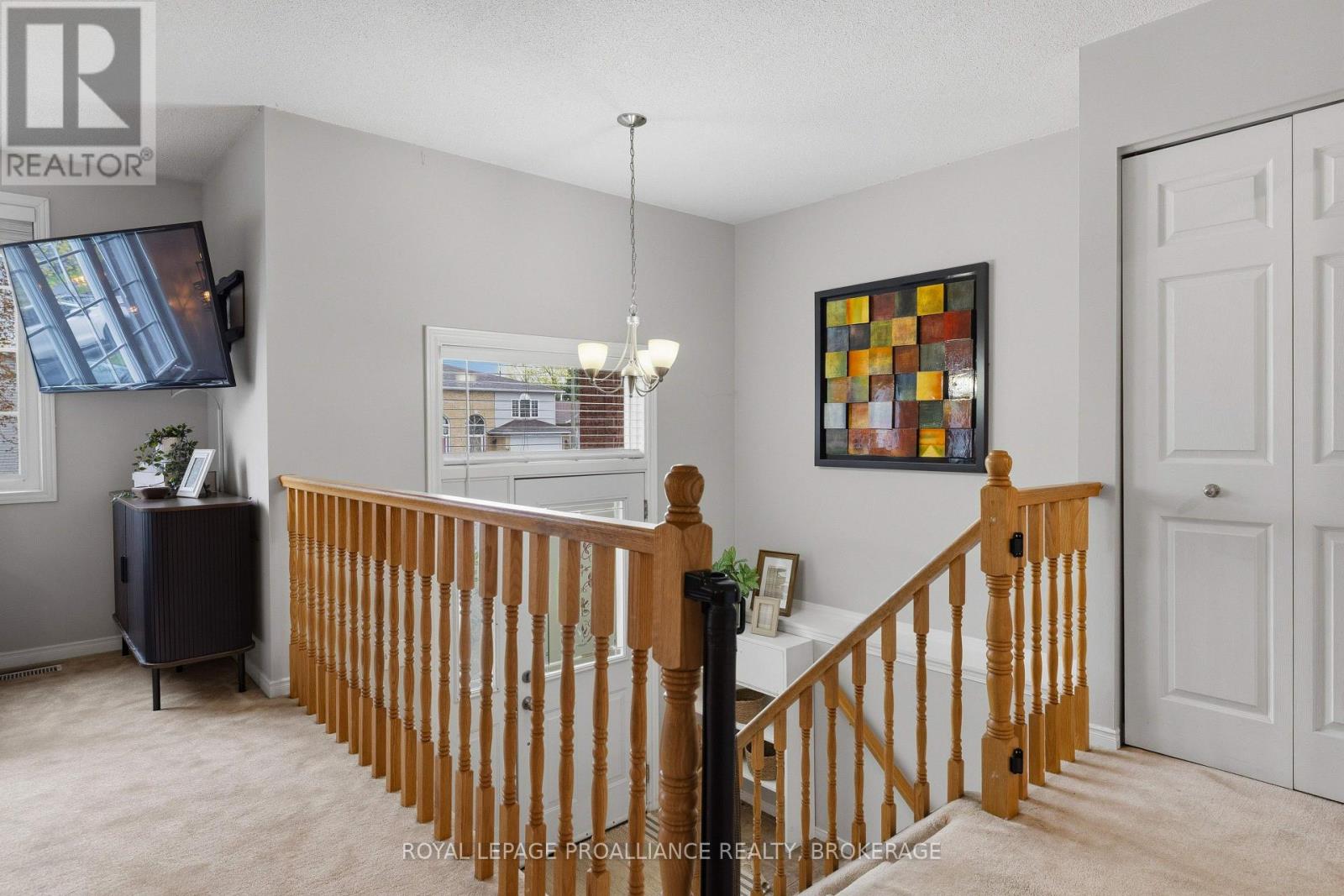 1044 Waterbury Crescent, Kingston, Ontario  K7M 8V5 - Photo 4 - X13129744
