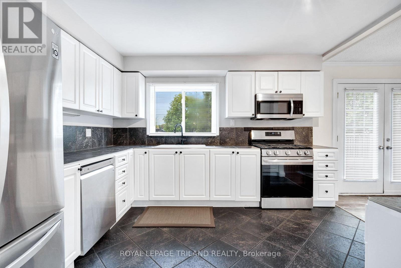 24 Beechmount Crescent, London South, Ontario  N6E 2J3 - Photo 15 - X13129614