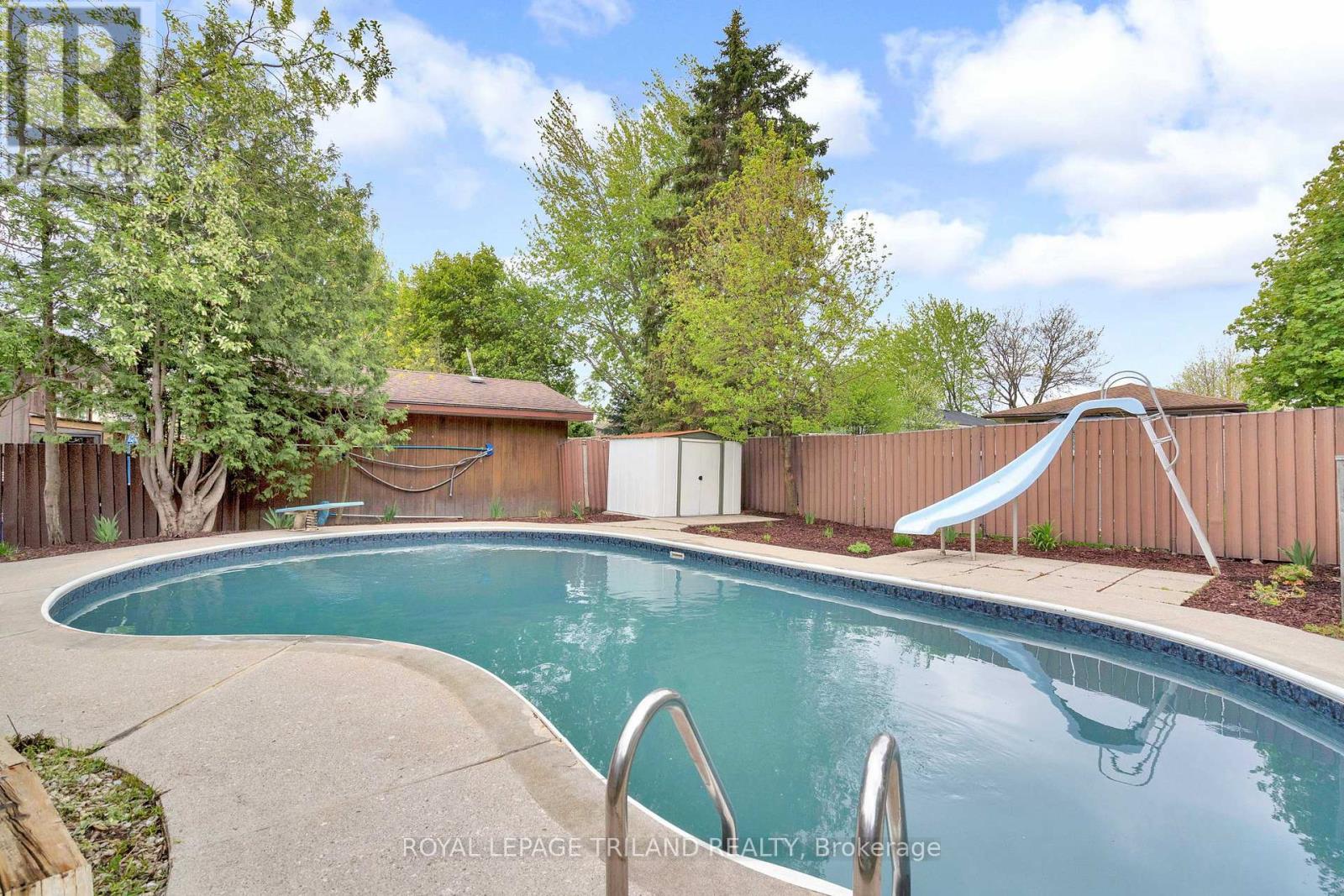 24 Beechmount Crescent, London South, Ontario  N6E 2J3 - Photo 37 - X13129614