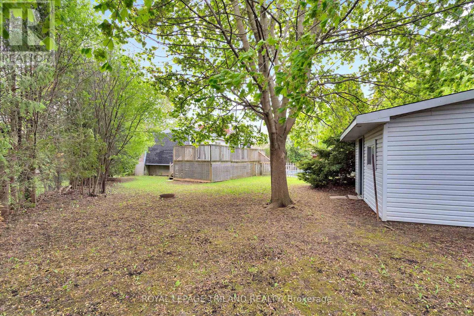 24 Beechmount Crescent, London South, Ontario  N6E 2J3 - Photo 47 - X13129614