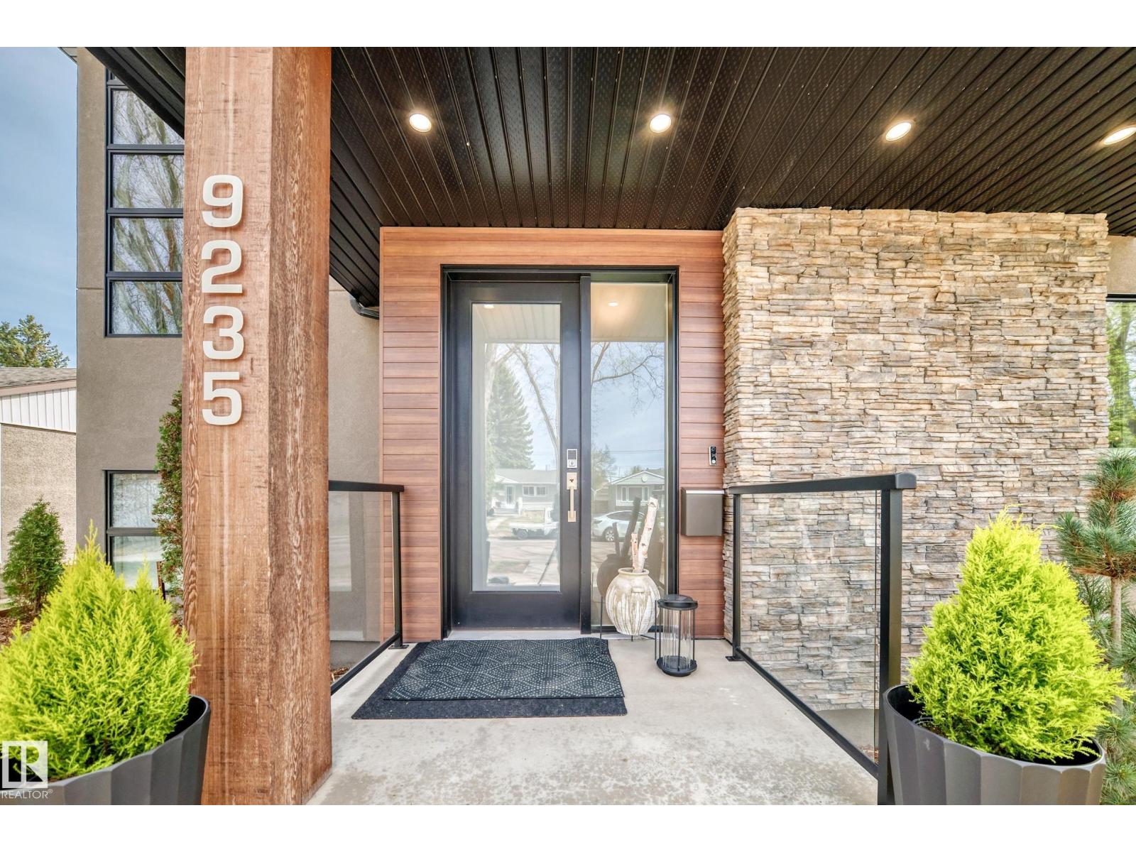 9235 148 St Nw, Edmonton, Alberta  T5R 1A4 - Photo 4 - E4487729