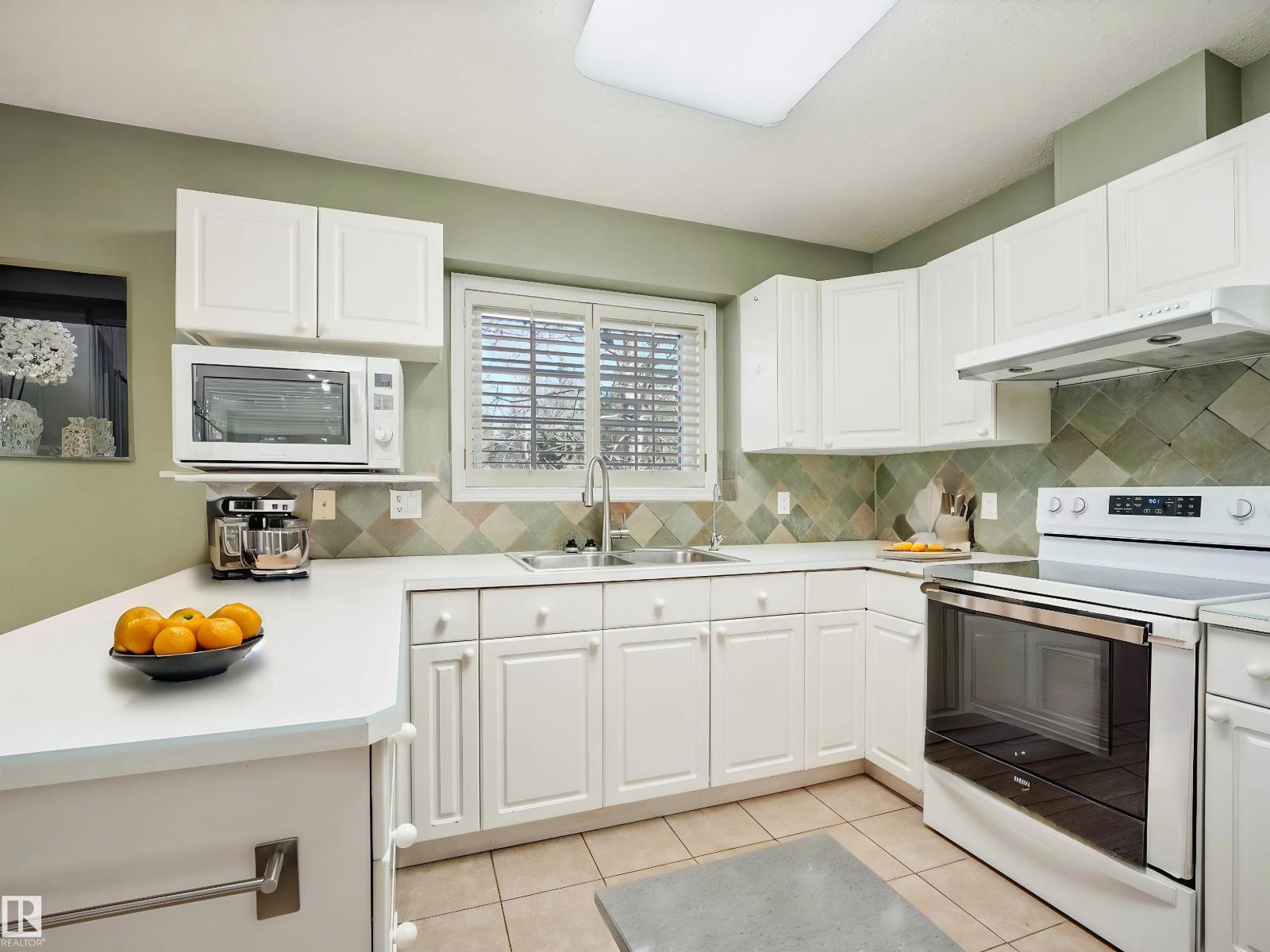 146 Oeming Rd Nw, Edmonton, Alberta  T6R 2G5 - Photo 11 - E4487730