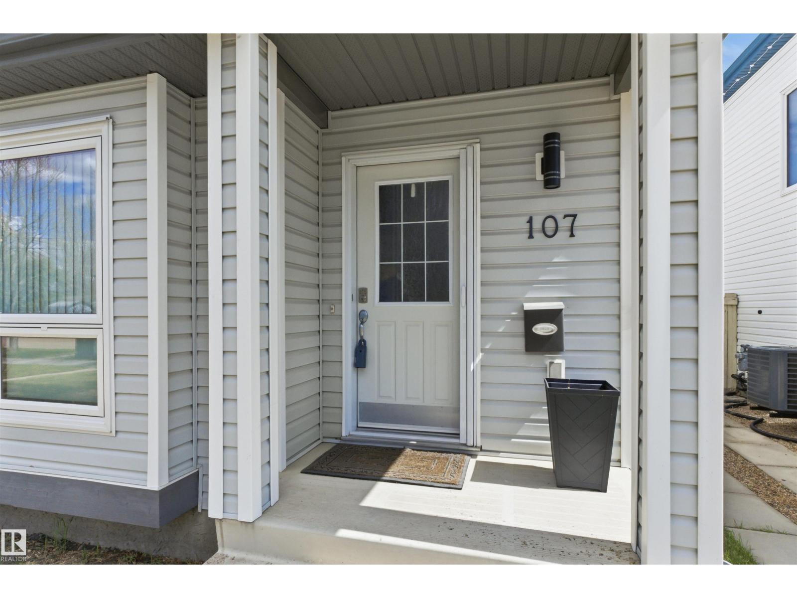 107 Michigan St, Devon, Alberta  T9G 2H4 - Photo 3 - E4487732