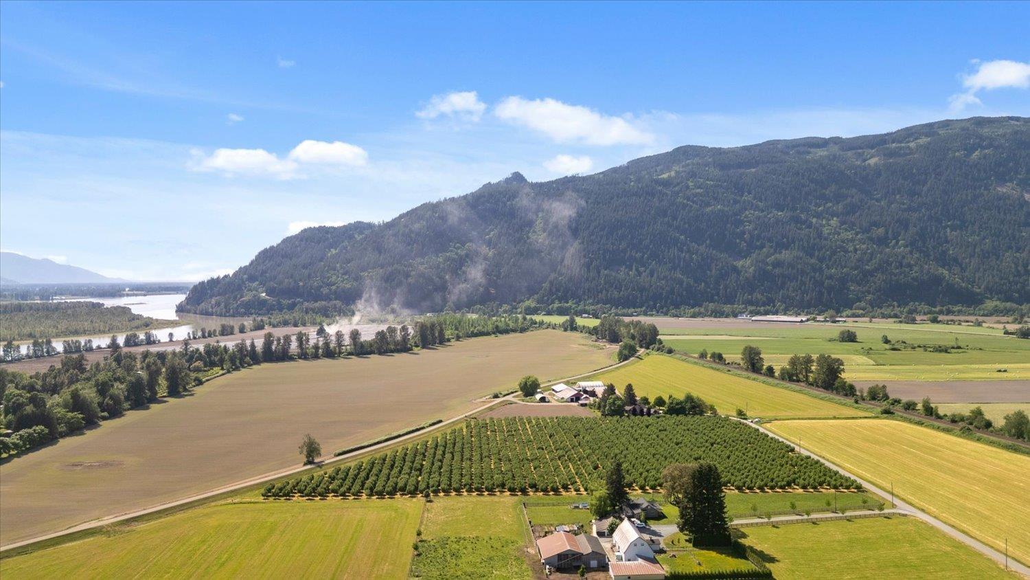 4602 Hunt Road, Agassiz, Agassiz, British Columbia  V0M 1A3 - Photo 14 - R3123187