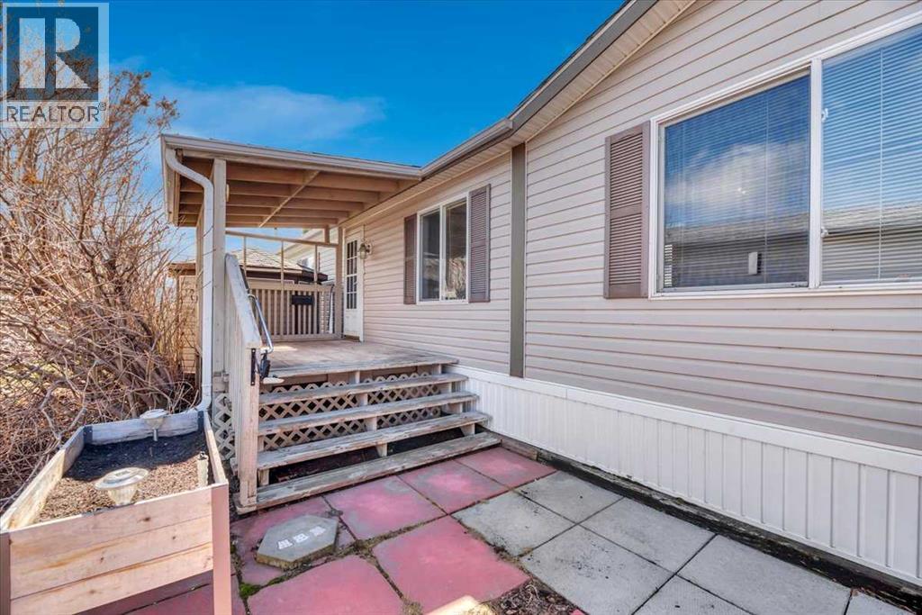 38 Doubletree Way, Strathmore, Alberta  T1P 1M8 - Photo 8 - A2305353