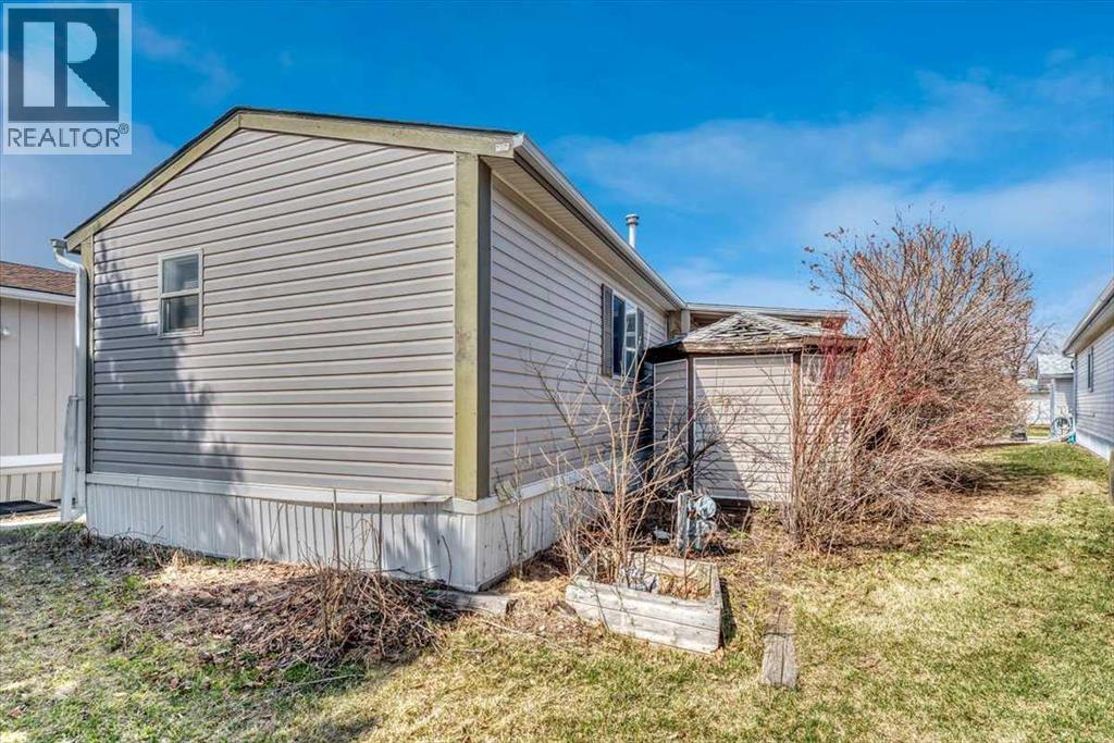 38 Doubletree Way, Strathmore, Alberta  T1P 1M8 - Photo 5 - A2305353