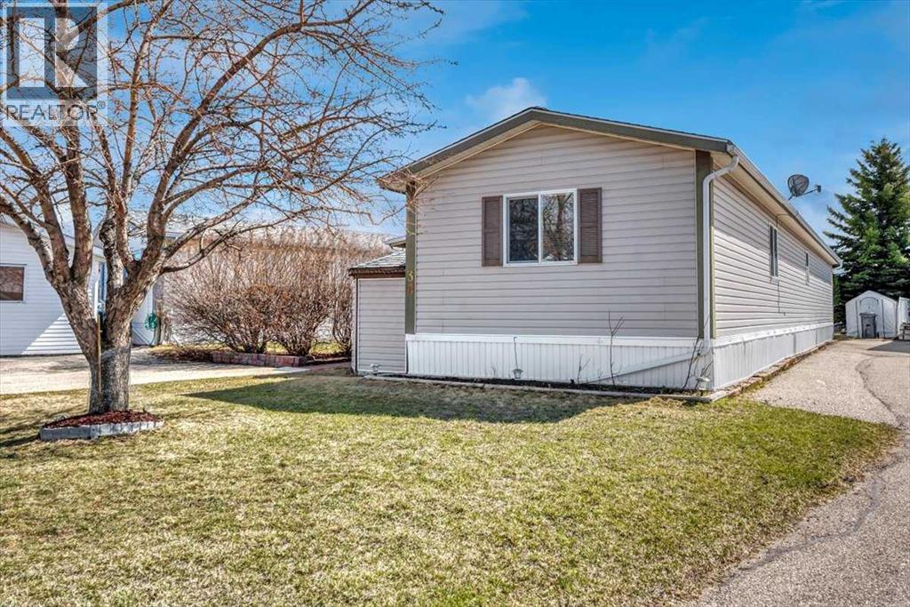 38 Doubletree Way, Strathmore, Alberta  T1P 1M8 - Photo 3 - A2305353
