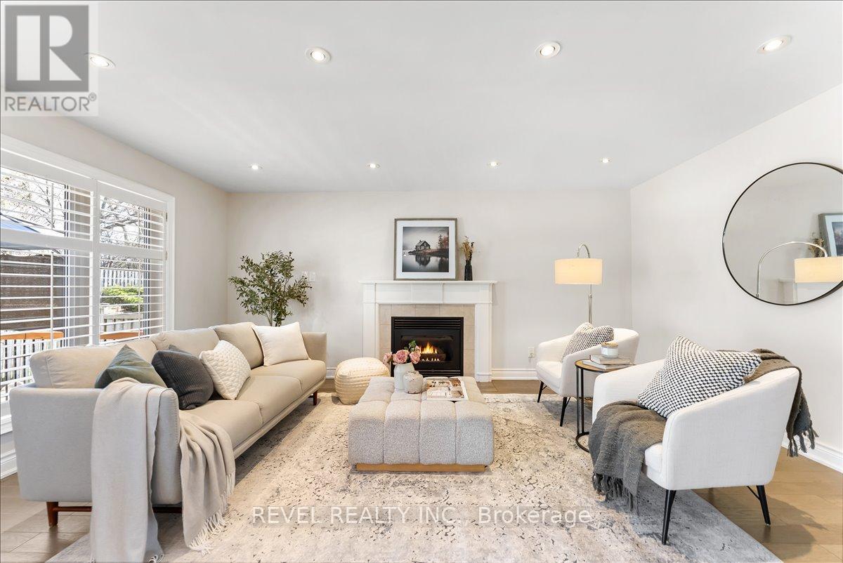 30 Linderwood Drive, Toronto, Ontario  M1C 3P8 - Photo 10 - E13035998