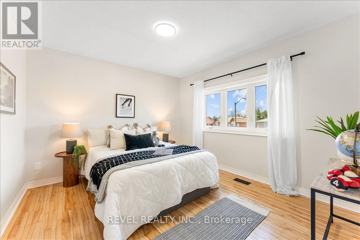 30 Linderwood Drive, Toronto, Ontario  M1C 3P8 - Photo 23 - E13035998
