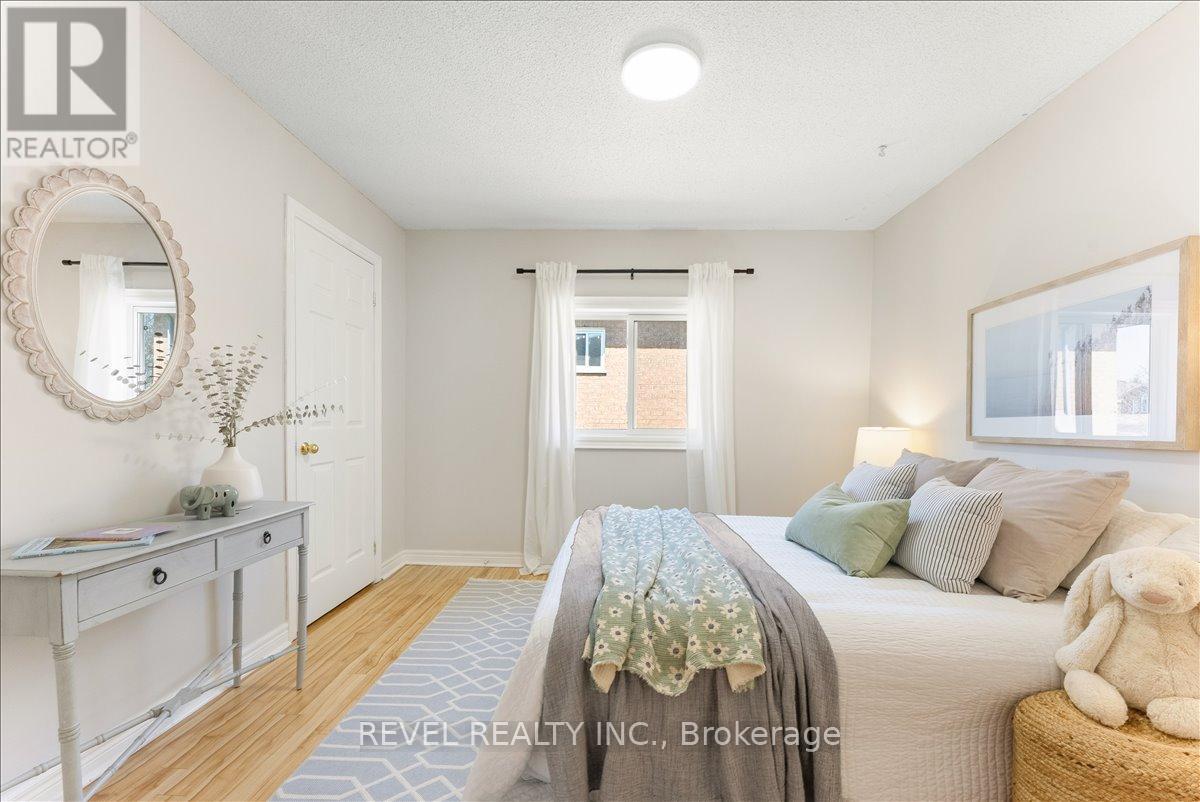 30 Linderwood Drive, Toronto, Ontario  M1C 3P8 - Photo 24 - E13035998