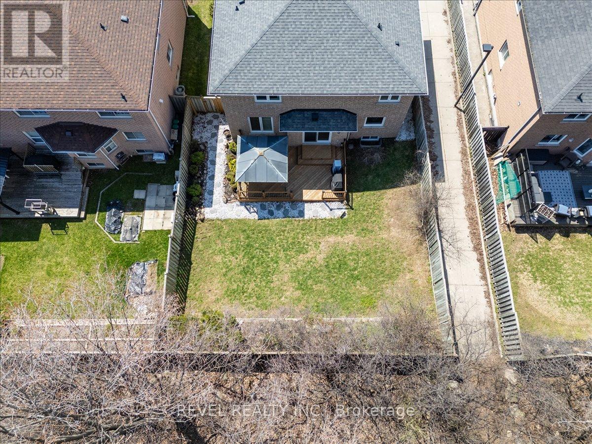 30 Linderwood Drive, Toronto, Ontario  M1C 3P8 - Photo 35 - E13035998