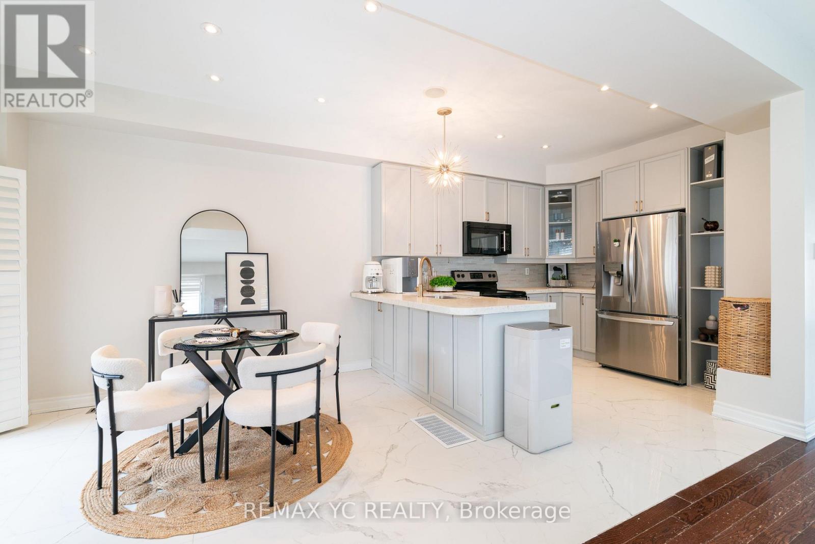 552 Grand Trunk Avenue, Vaughan, Ontario  L6A 0R4 - Photo 10 - N13128786