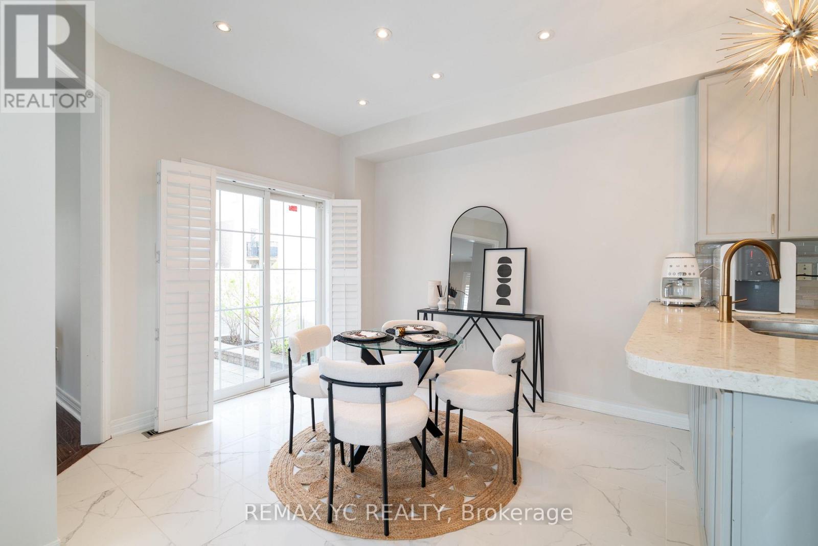 552 Grand Trunk Avenue, Vaughan, Ontario  L6A 0R4 - Photo 12 - N13128786