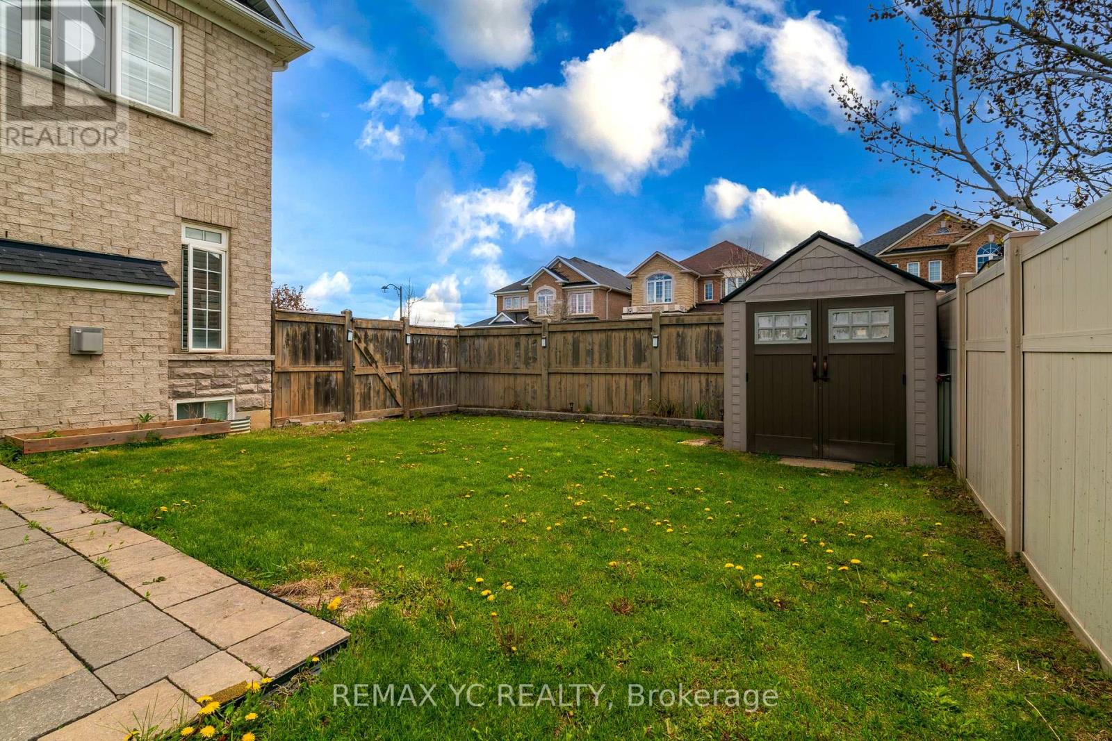 552 Grand Trunk Avenue, Vaughan, Ontario  L6A 0R4 - Photo 39 - N13128786