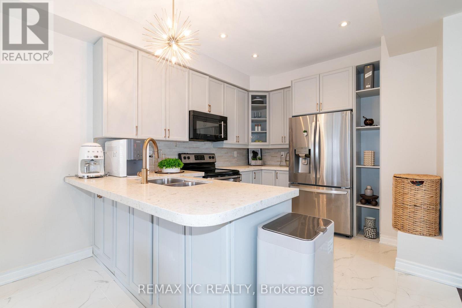 552 Grand Trunk Avenue, Vaughan, Ontario  L6A 0R4 - Photo 9 - N13128786