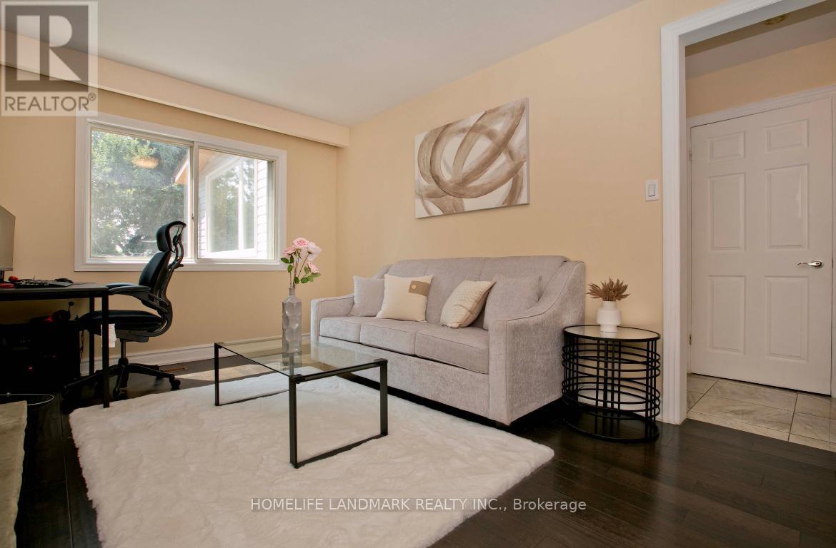 157 Pleasant View Drive, Toronto, Ontario  M2J 3R3 - Photo 10 - C13129648