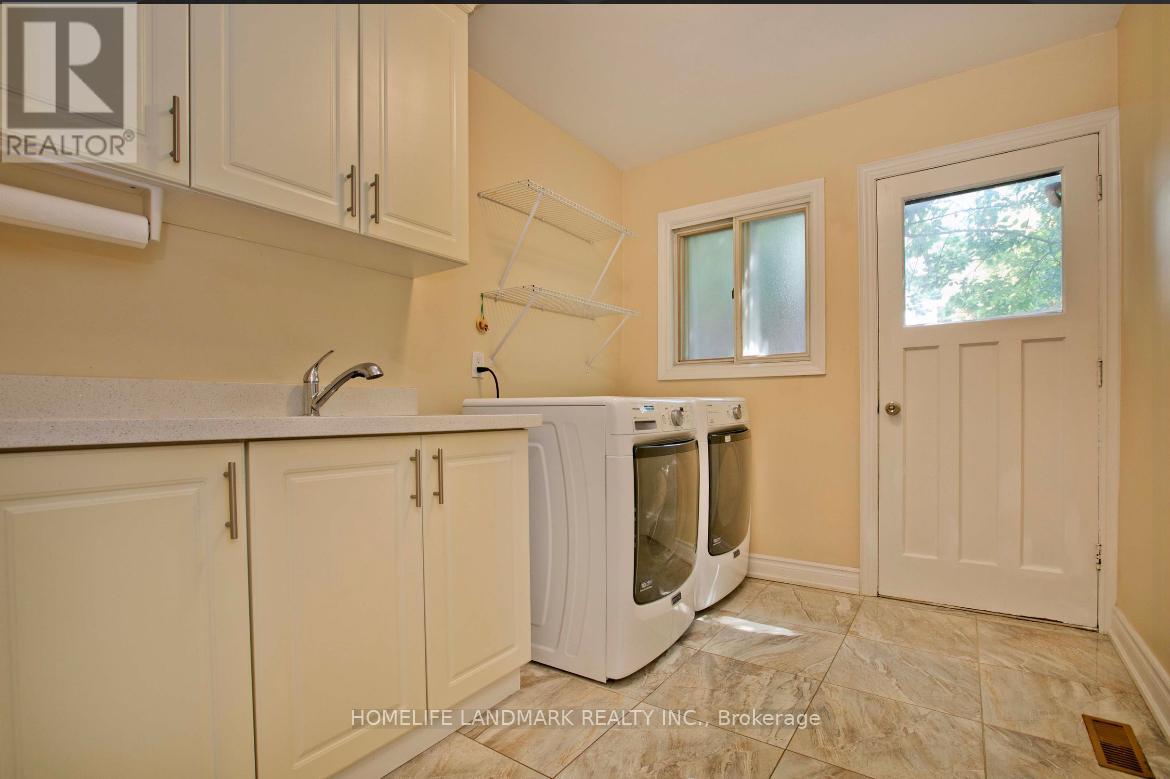 157 Pleasant View Drive, Toronto, Ontario  M2J 3R3 - Photo 17 - C13129648