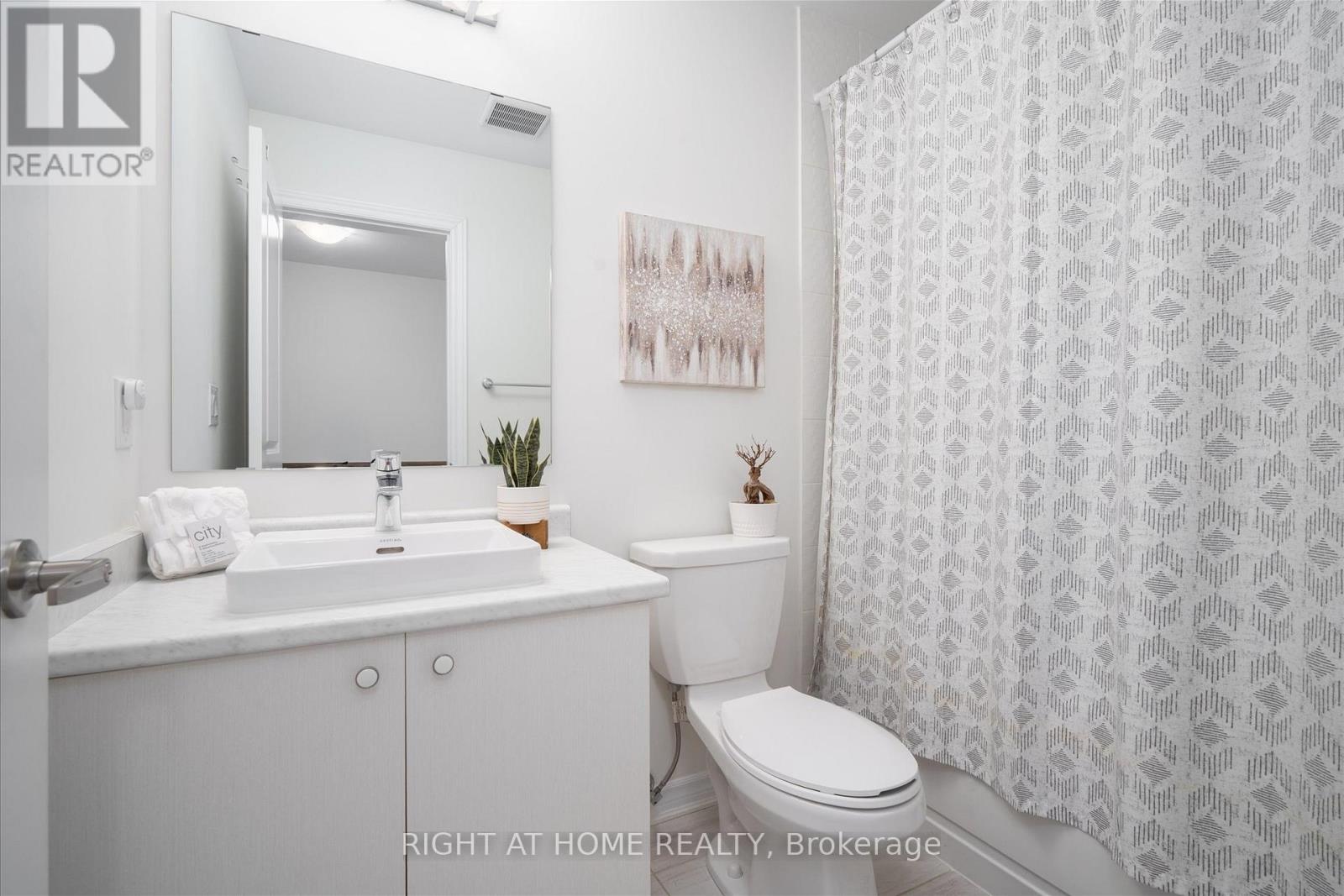 33 Amulet Way, Whitby, Ontario  L1R 0R5 - Photo 19 - E13124520