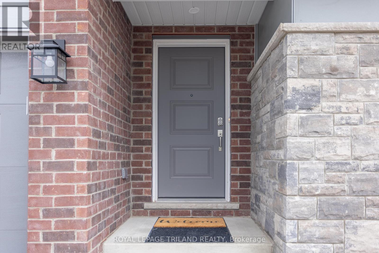 144 Styles Drive, St. Thomas, Ontario  N5R 0R1 - Photo 4 - X12477797